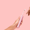 are electric toothbrushes better at removing food particles